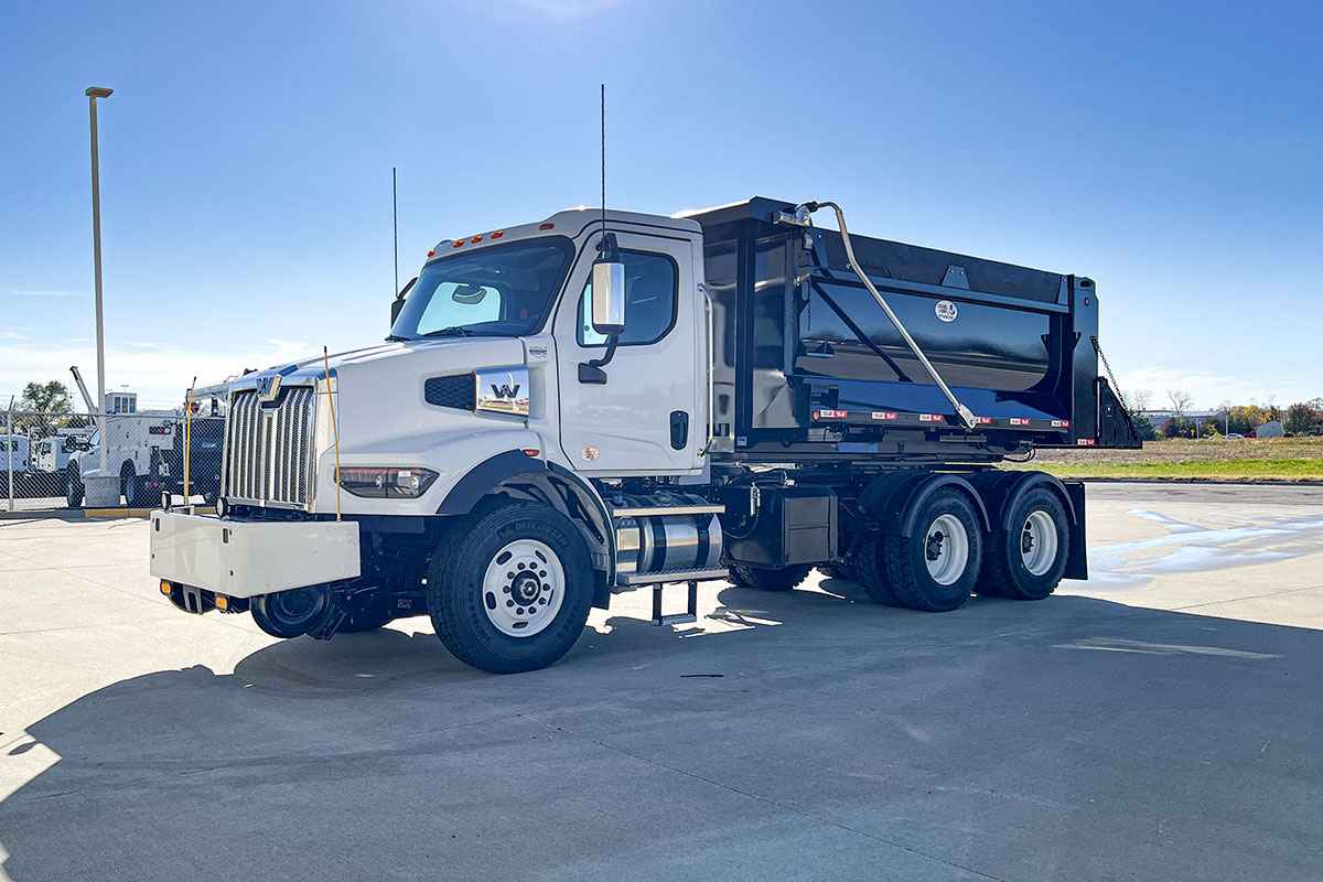 2023 Western Star 47X