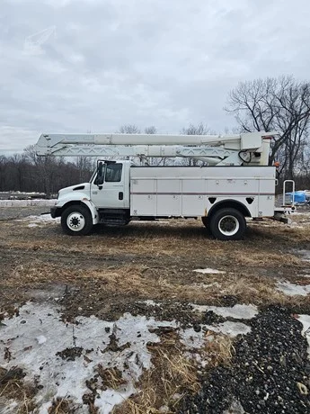 2004 TEREX HI RANGER HRX-55 MOUNTED ON 2004 INTERNATIONAL DURASTAR 4300