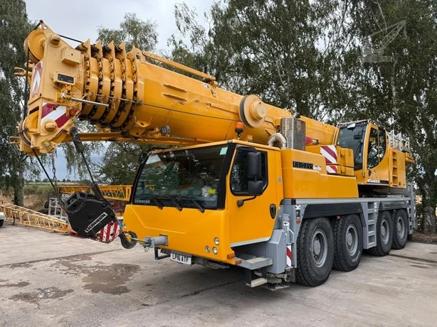 2016 LIEBHERR LTM1090-4.1