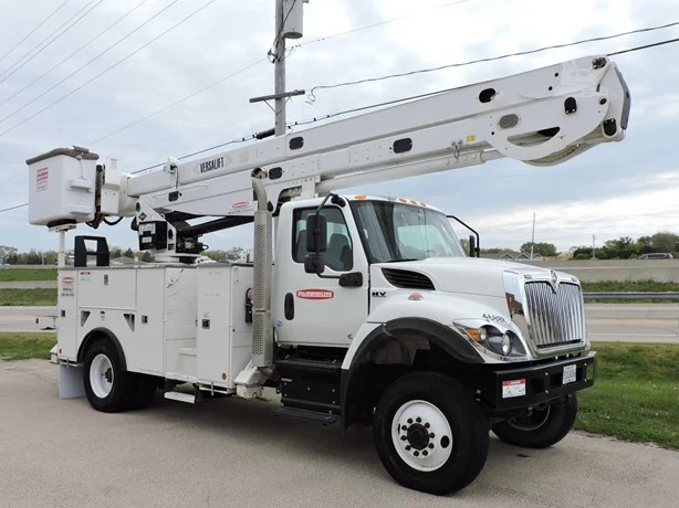 2022 VERSALIFT VN555MHI MOUNTED ON 2022 INTERNATIONAL HV