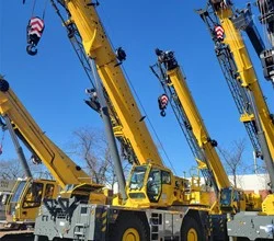 2020 GROVE GRT8120