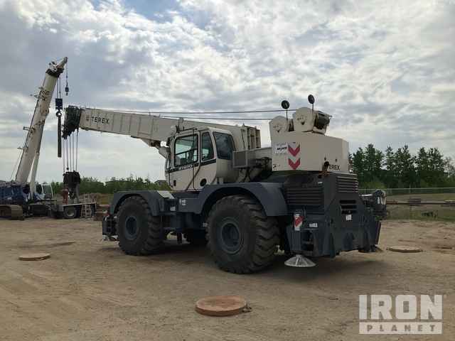 2012 Terex RT670