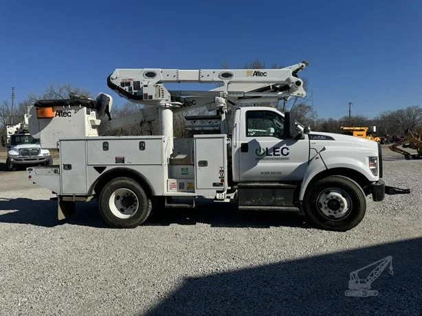 2019 ALTEC AT48M MOUNTED ON 2019 FORD F750