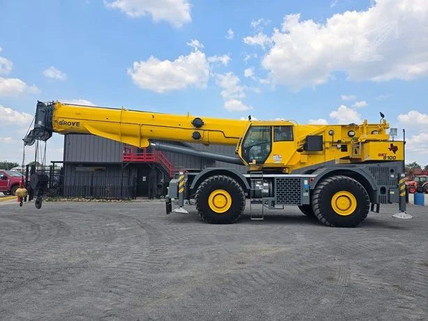 2016 GROVE GRT8100