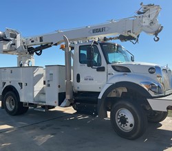 2022 VERSALIFT TMD2047T MOUNTED ON 2022 INTERNATIONAL HV