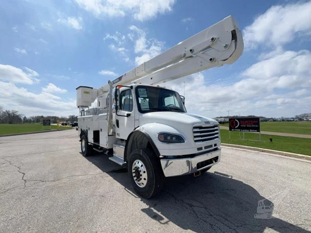 2026 TEREX HR55 MOUNTED ON 2027 FREIGHTLINER BUSINESS CLASS M2 106