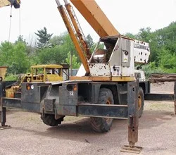 1976 Drott 2500