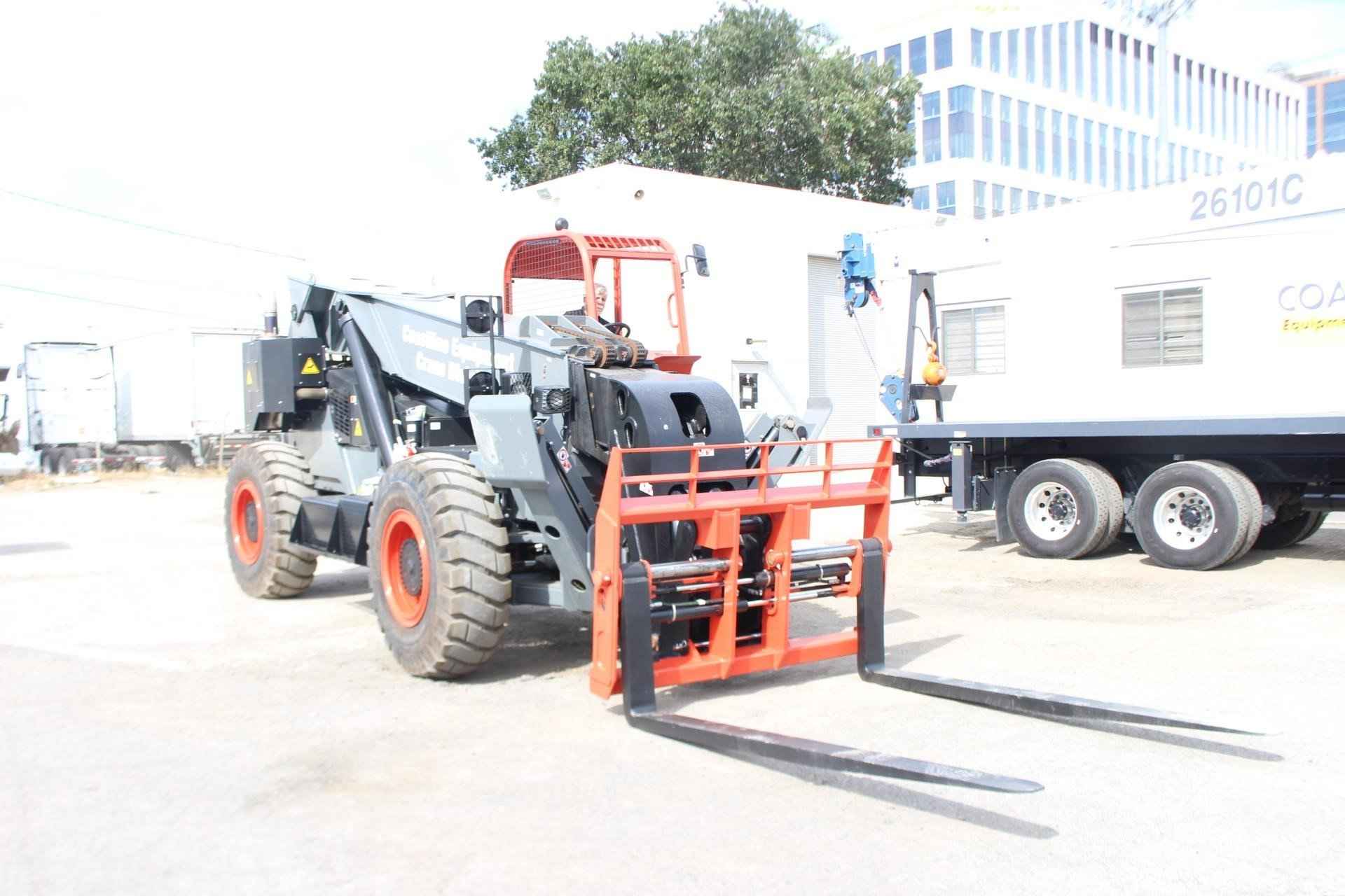 2023 Skyjack ZB2044
