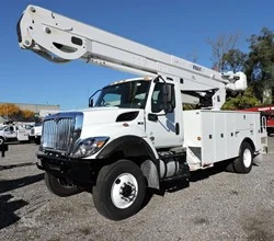 2022 VERSALIFT VST6000MHI MOUNTED ON 2022 INTERNATIONAL HV