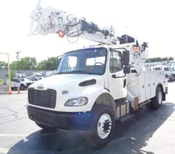 2019 ALTEC DM47BTR MOUNTED ON 2020 FREIGHTLINER BUSINESS CLASS M2 106