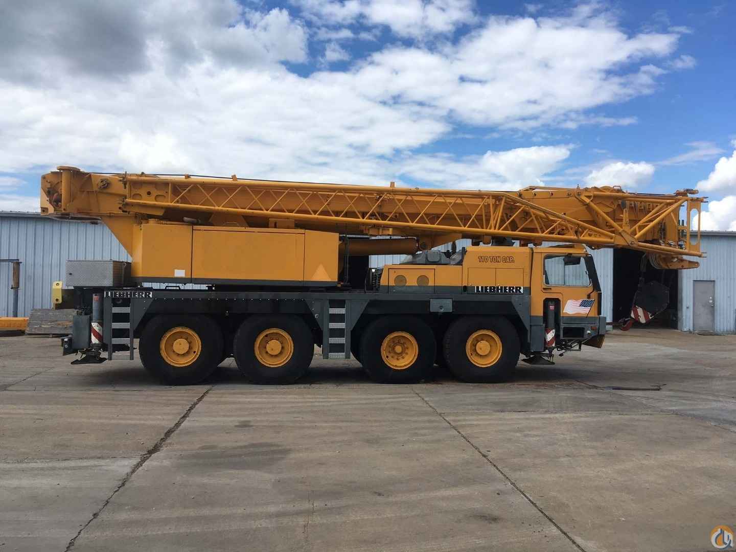 2000 Liebherr LTM 1090-2