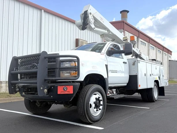 2019 ETI ETC37IH MOUNTED ON 2019 CHEVROLET SILVERADO 6500HD
