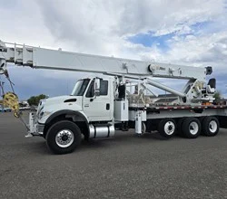2007 Altec AC38-103 MOUNTED ON 2007 INTERNATIONAL WORKSTAR 7600