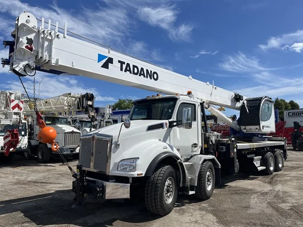 2026 TADANO 50128SHL MOUNTED ON 2027 KENWORTH T880