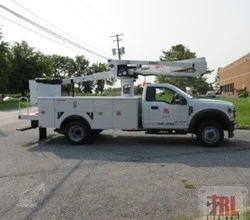2022 Versalift SST40EIH MOUNTED ON 2022 FORD F550