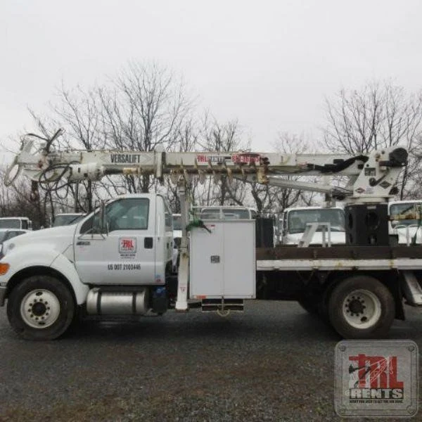 2015 VERSALIFT TMD2050T MOUNTED ON 2015 FORD F750