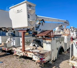 2009 Altec AA755