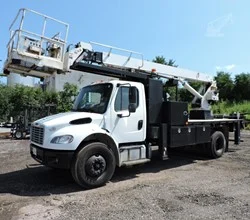 2014 Altec LS63 MOUNTED ON 2014 FREIGHTLINER BUSINESS CLASS M2 106