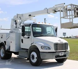 2017 Posi-Plus 800-40 MOUNTED ON 2017 FREIGHTLINER BUSINESS CLASS M2 106