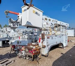 2012 Altec AM55