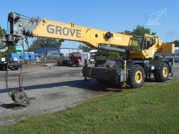 2007 GROVE RT650E
