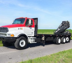 2007 Hiab XS322E-6 HIPRO MOUNTED ON 2007 STERLING LT9500