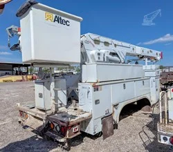 2014 ALTEC AM60E MOUNTED ON 2014 19 FT