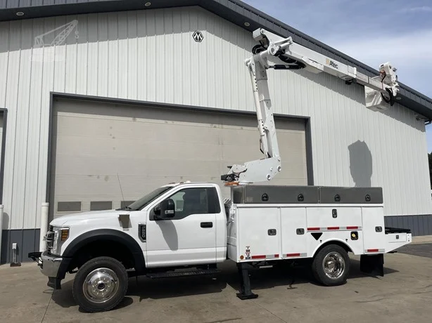 2019 ALTEC AT41M MOUNTED ON 2019 FORD F550 SD