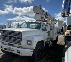 1984 Pitman POLECAT MOUNTED ON 1984 FORD F SUPER DUTY
