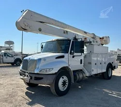 2019 ALTEC AA55 MH MOUNTED ON 2019 INTERNATIONAL DURASTAR 4300
