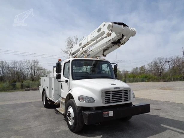 2017 ALTEC TA50 MOUNTED ON 2018 FREIGHTLINER BUSINESS CLASS M2 106