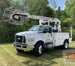 2019 VERSALIFT VTP40NE MOUNTED ON 2019 FORD F750