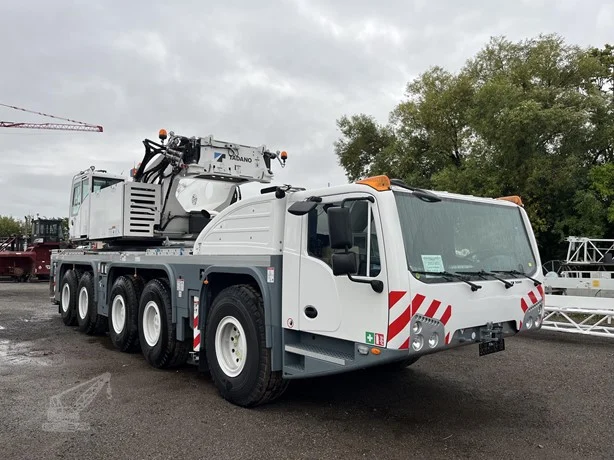 2025 TADANO AC 5.220L-1