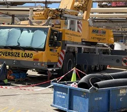 2010 LIEBHERR LTM1220-5.2