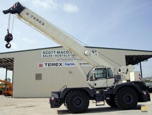 2012 Terex RT 670-1