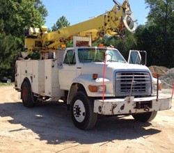1998 Terex COMMANDER 4045 MOUNTED ON 1998 FORD F800