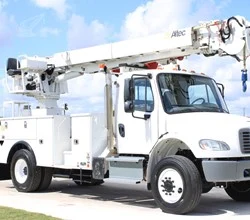 2019 Altec DC47TR MOUNTED ON 2019 FREIGHTLINER BUSINESS CLASS M2 106