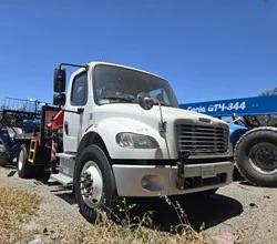 2020 Fassi F85B.0.23 MOUNTED ON 2020 FREIGHTLINER BUSINESS CLASS M2 106