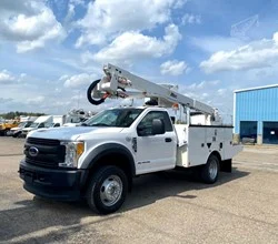 2017 Altec AT40G MOUNTED ON 2017 FORD F550 XLT SD