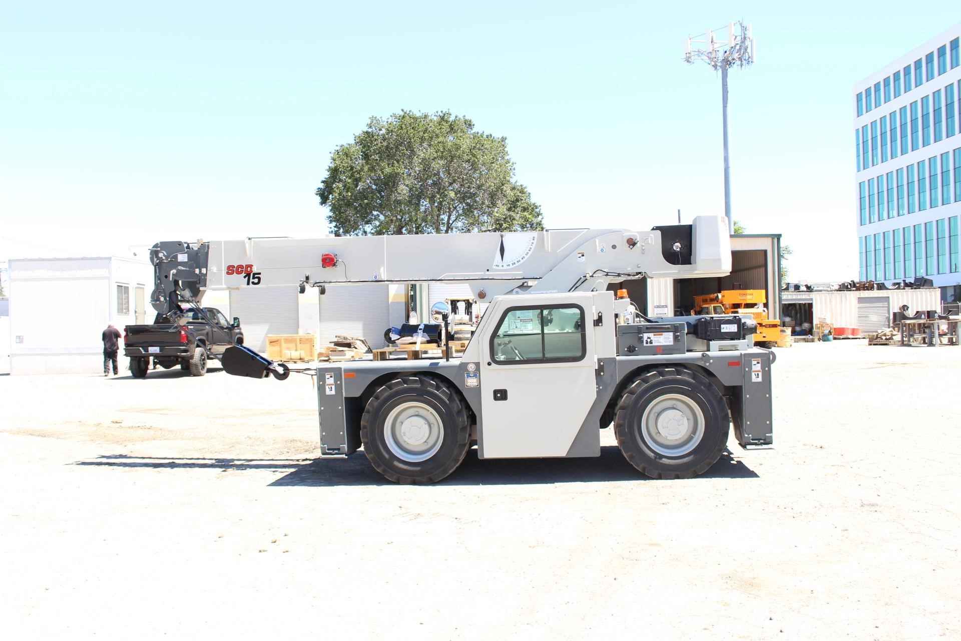 2024 Shuttlelift SCD15