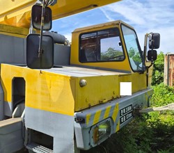 1995 Liebherr LTM1050-1