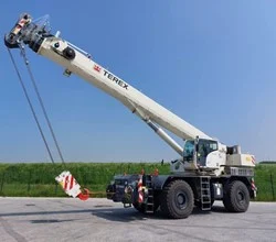 2019 Terex RT90