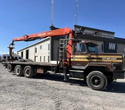 2001 Palfinger PW325 MOUNTED ON 2001 HME VT100
