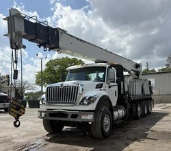 2012 NATIONAL 9125A MOUNTED ON 2012 INTERNATIONAL WORKSTAR 7500