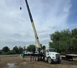 2006 NATIONAL 18127 MOUNTED ON 2006 KENWORTH T800
