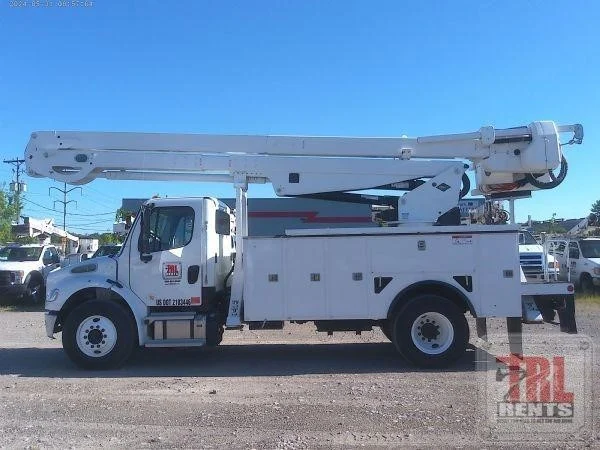 2020 VERSALIFT VN555MHI MOUNTED ON 2021 FREIGHTLINER BUSINESS CLASS M2 106