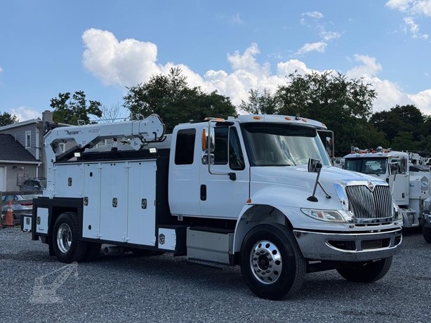 2016 MAINTAINER 12000 MOUNTED ON 2016 INTERNATIONAL DURASTAR 4400