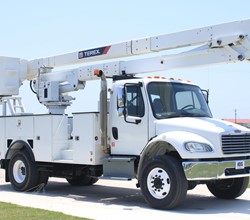 2020 TEREX TC55 MOUNTED ON 2020 FREIGHTLINER BUSINESS CLASS M2 106