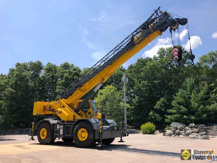 2023 Grove RT770E