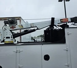 2017 IMT 3203I MOUNTED ON 2017 FORD F550